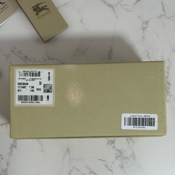 Burberry Nova Check Case Eyeglasses/Sunglasses Hard Clamshell Plaid Box - Picture 3 of 14